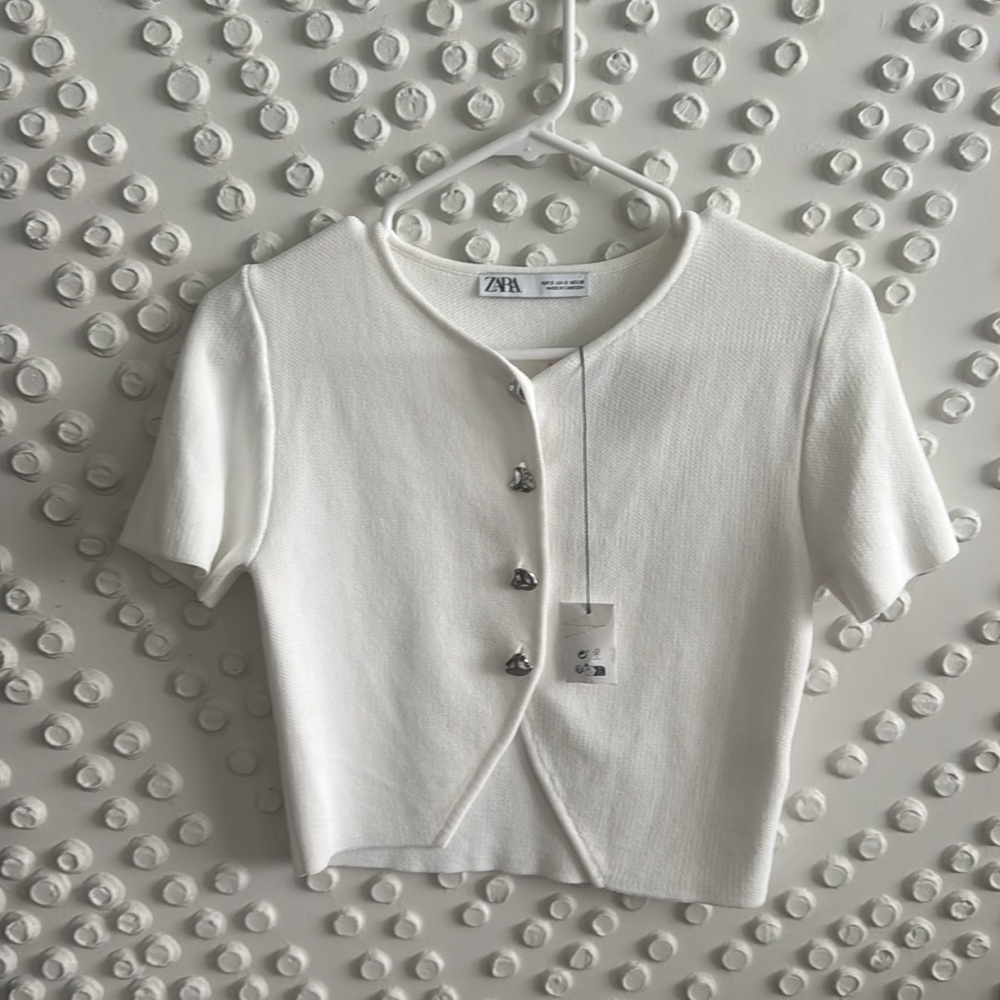 Zara Basic Knit Crop Top, Size Small, White. Never worn